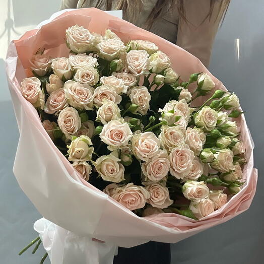 Букет из 9 шт кустовых нежно -розовых роз