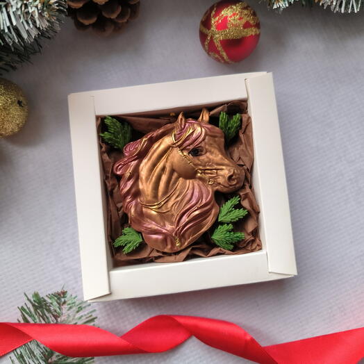 Шоколадный конь (лошадь)