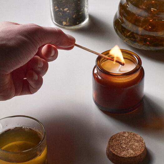 «Белый чай» парфюмерная эко-свеча