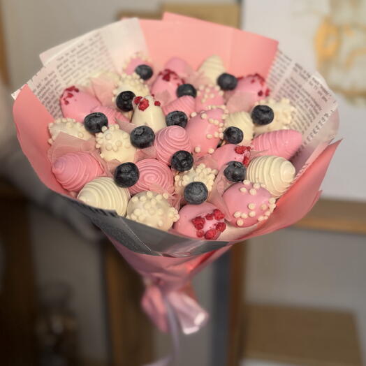 Букет из клубники в шоколаде «Сладкие новости»