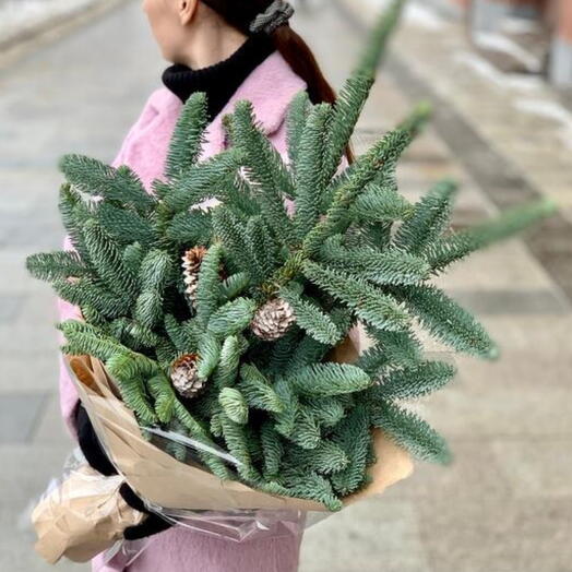 Зимний букет из нобилиса