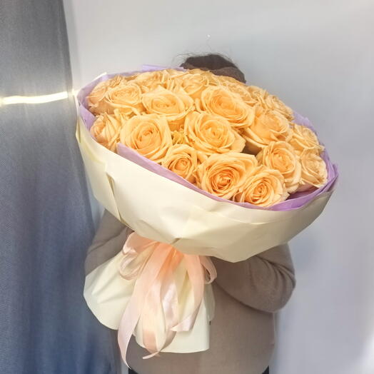 Букет из сливочных роз