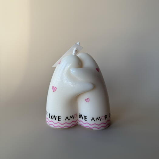 «Тепло Объятий» свеча с декором love heart