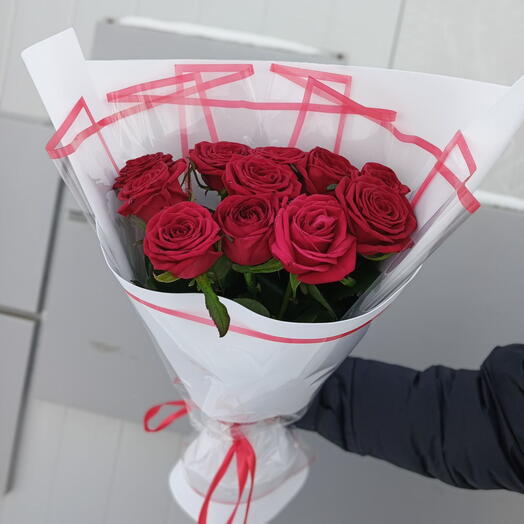 Букет из красных роз 11