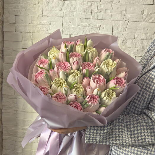 Зефирный букет из тюльпанов цветов 21+18