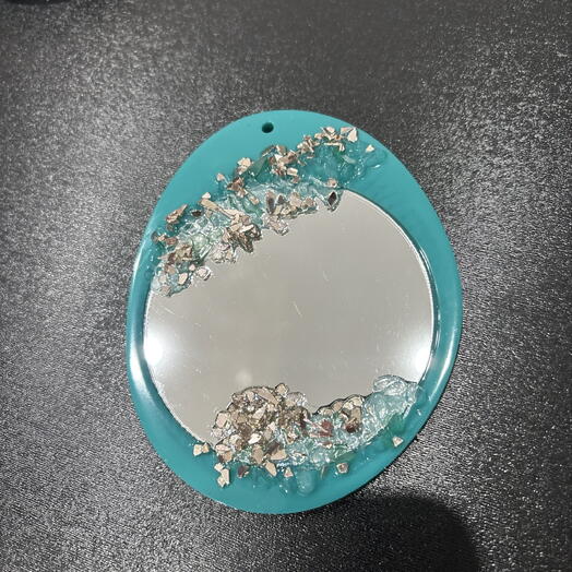 Карманное зеркало