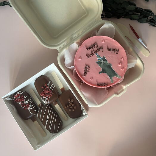 Подарочный набор бенто + муссовые чизкейки ассорти / на день рождения- happy birthday/ котику, любимой