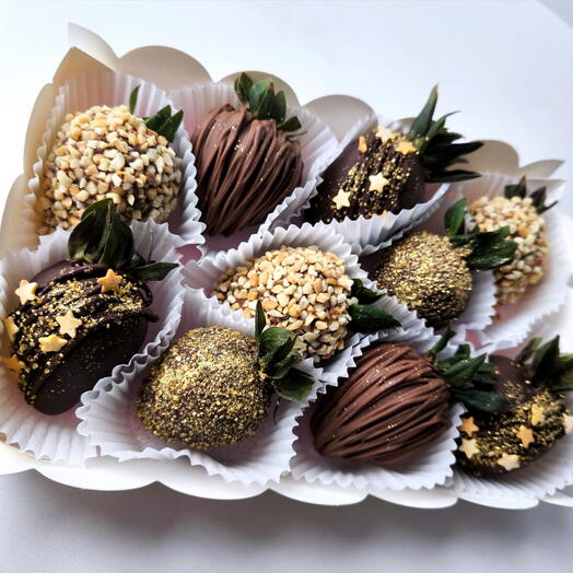 Набор клубника в шоколаде молочный, тёмный 🍫
