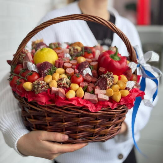Корзина съедобная подарок мужчине