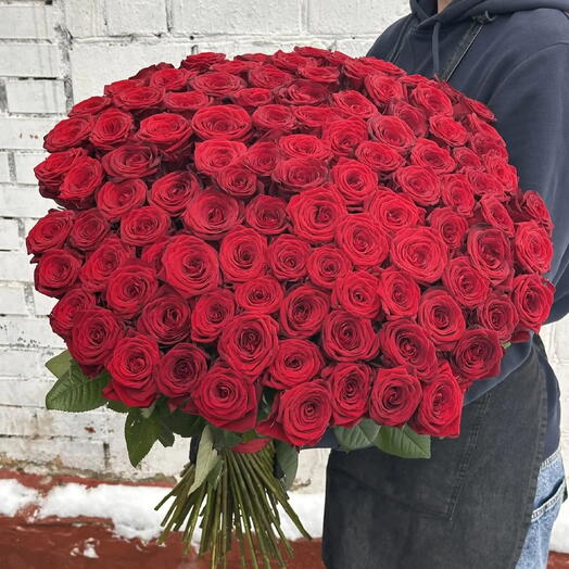 Букет из 101 красной розы Ред Наоми (Red Naomi)