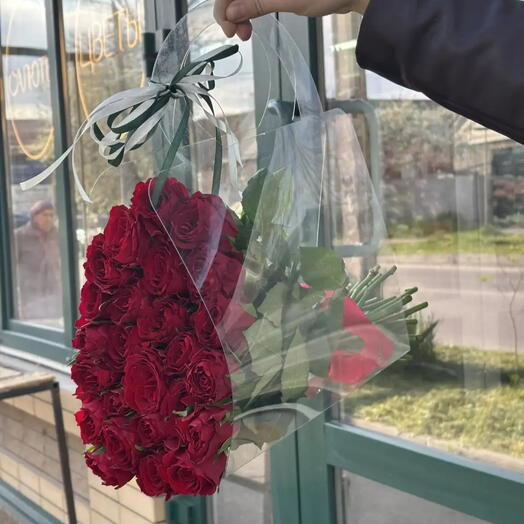 Розы в прозрачной сумке (25 шт)