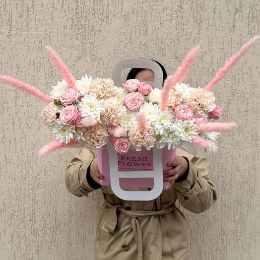 Нежная композиция в сумочке🌸