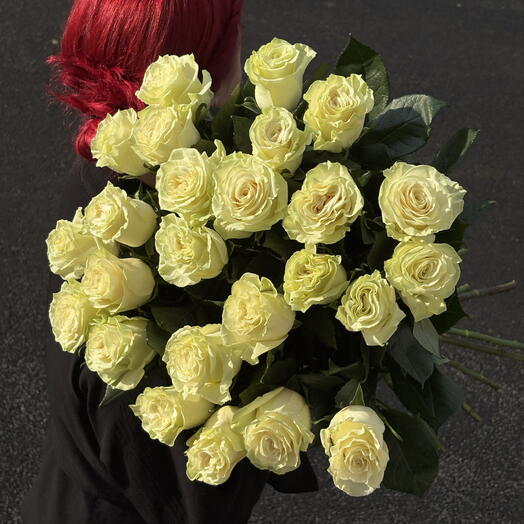 25 роз Мондиаль