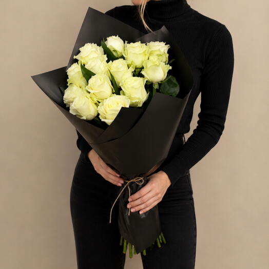 White Rose Classic Bouquet