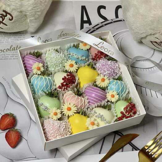 Клубника в Шоколаде 9-16 шт. Бельгийский шоколад Callebaut. Дофаминовый набор 5602. Leora chocolate