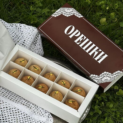 Большие орешки с облепихой, медом и кедровыми орешками