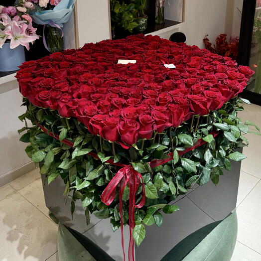 200 Roses