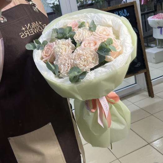 Букет с розами