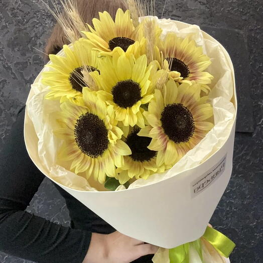 Букет "Солнышко" с подсолнухами и пшеницей🌻