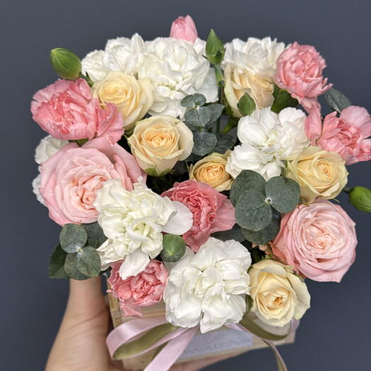 Цветочная композиция в деревянном ящике 🌸💗 FlowaLova