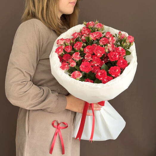 Букет из кустовых роз 495