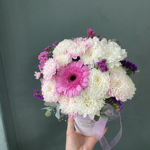 Композиция с яркой герберой 💐🔥