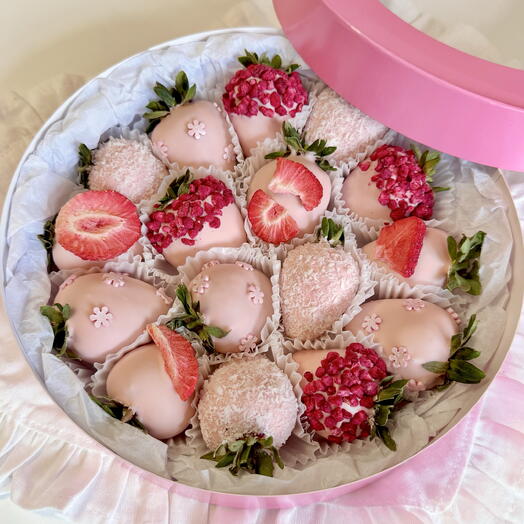 Розовый Набор клубники в шоколаде «Pink»