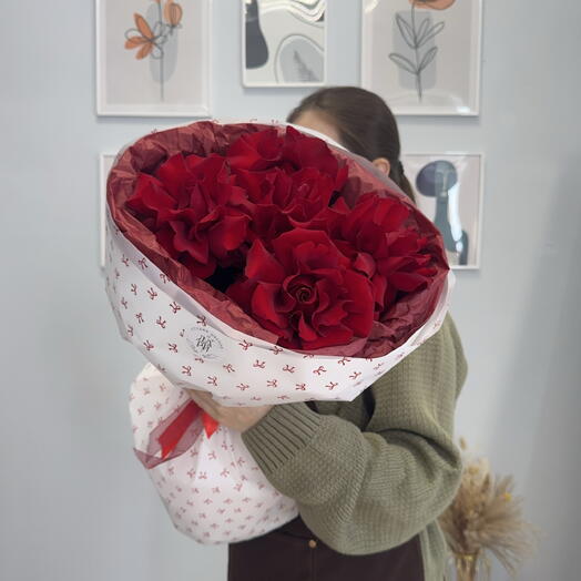Монобукет из ажурных роз