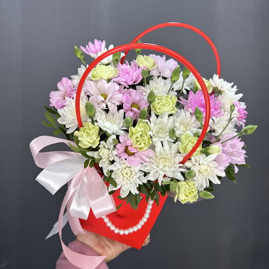 Цветочная композиция в сумочке с бусиками 🎀