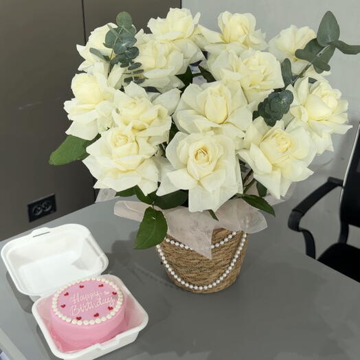 Versailles floral Хит комбо французских роз и бенто M