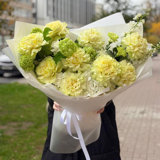 Букет в зеленых тонах
