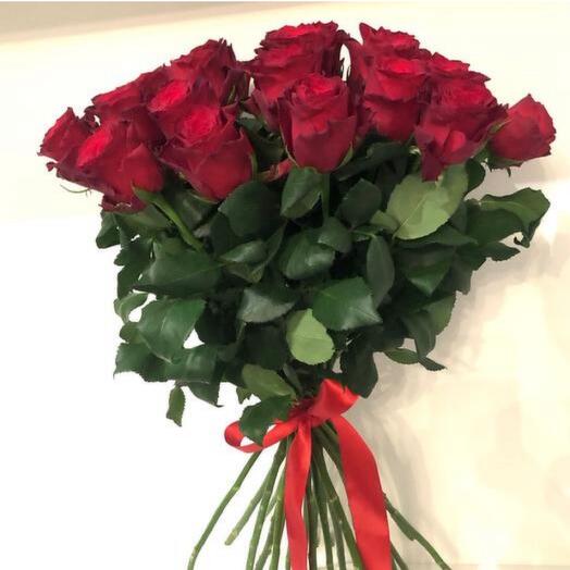 Rosas rojas 19 piezas
