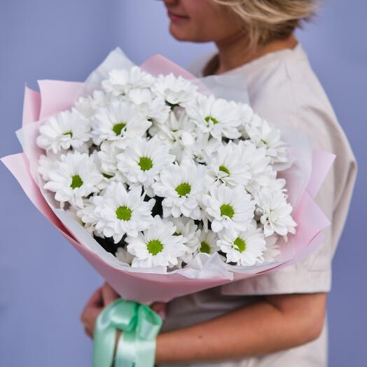 Bouquet of White Chrysanthemums