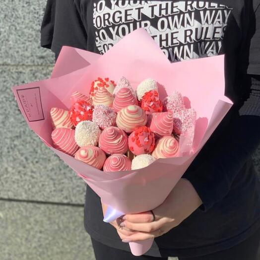 Ramo de fresas Vostrg M