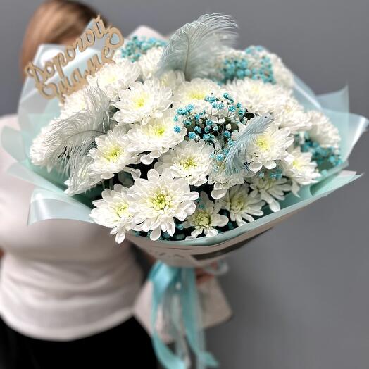 Bouquet of Bush Chrysanthemums, Gypsophila and Feathers