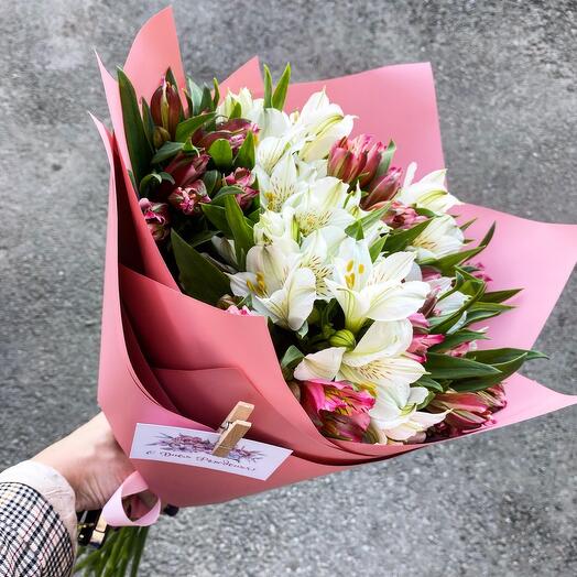 15 alstroemeria