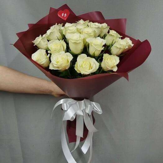 Bouquet of 21 white roses