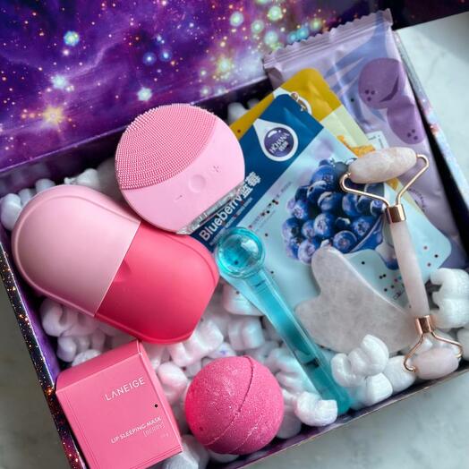 Подарочный набор бьюти бокс Space Gift для женщин
