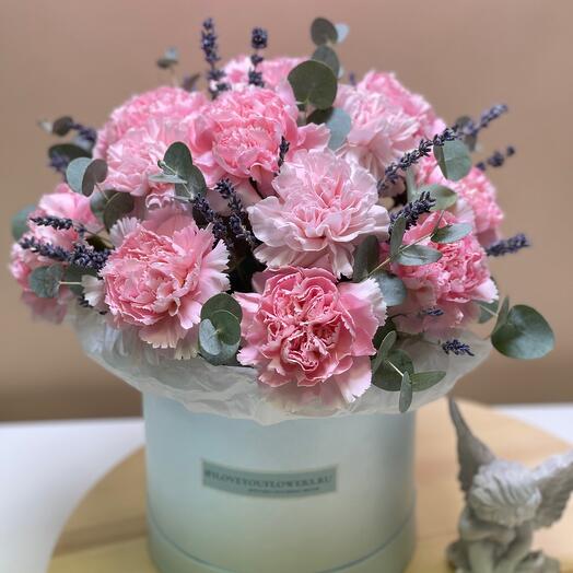 The flowers in the box are pink dianthus, lavender and eucalyptus