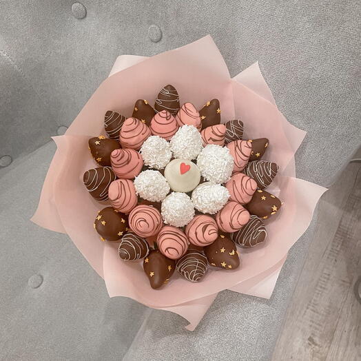 Букет из клубники в шоколаде  sweet love