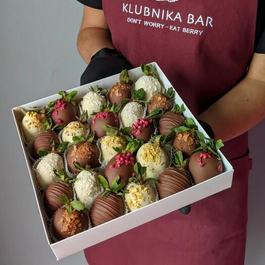Клубника в шоколаде Микс 25 ягод