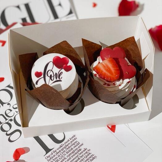 Gift set of cupcakes (2 pcs) for a girl/guy