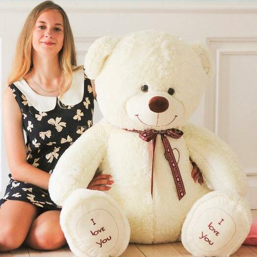 Мишка с вышивкой сердечком 150см