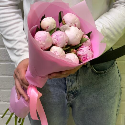 9 розовых пионов 💗💗💗