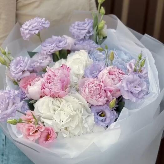 Airy bouquet