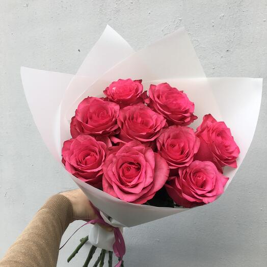 Bouquet of 9 raspberry roses