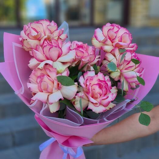 Ажурные розы