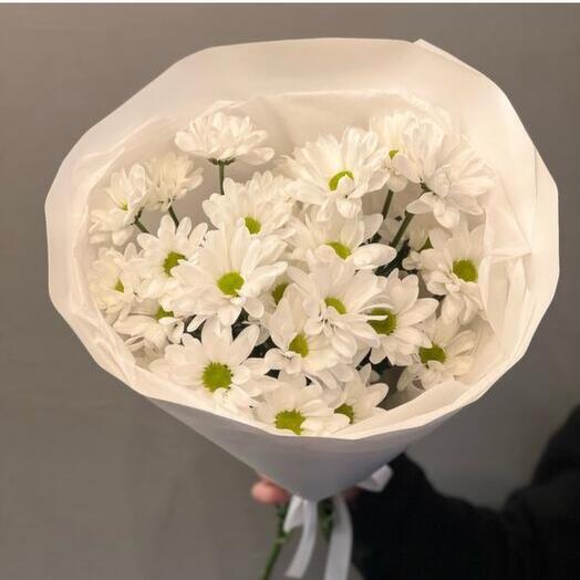 Нежный букет белой кустовой хризантемы (ромашка) 3шт