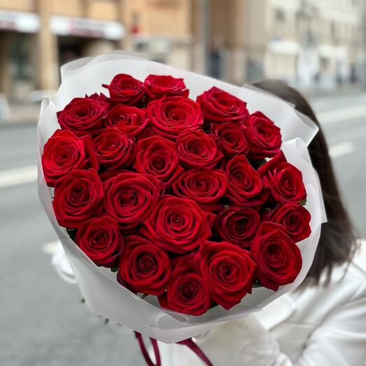 Red roses 25 pieces