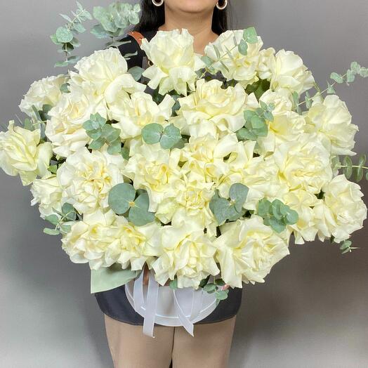 Коробка с розами